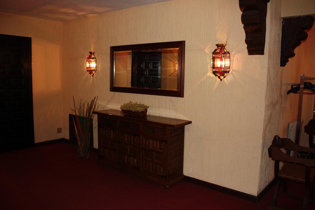 Hotel Restaurante Astorga Pradorrey Extérieur photo